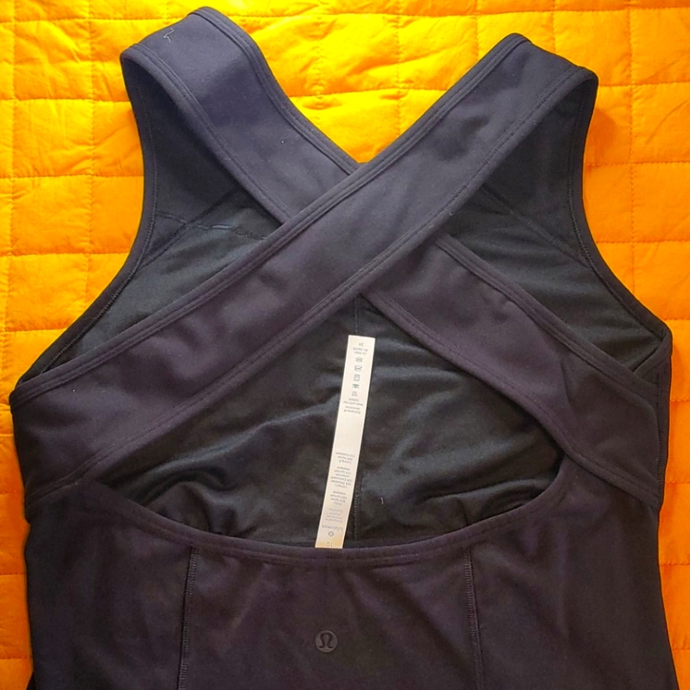 Lululemon black stretch dress